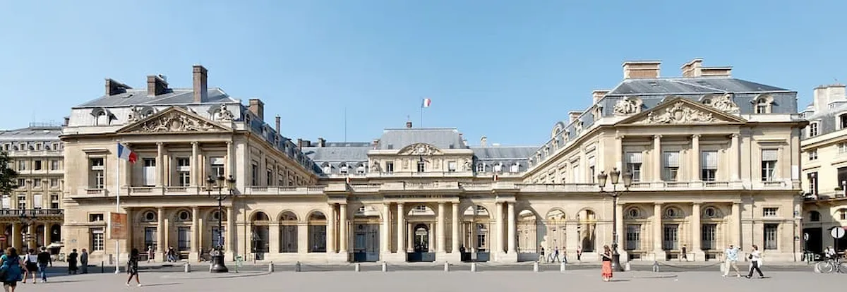 Avocate en droit administratif à Paris